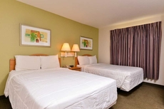 Americas Best Value Inn & Suites Winnie