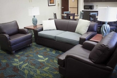 Candlewood Suites Youngstown W I-80 Niles Area, an IHG Hotel