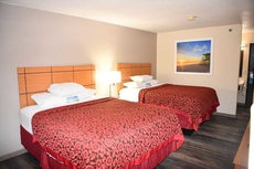 Days Inn & Suites by Wyndham Kaukauna WI