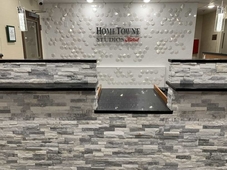 HomeTowne Studios by Red Roof East Lansing - Okemos