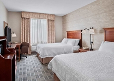 Hampton Inn & Suites Grove City