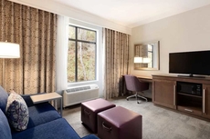 Hampton Inn & Suites Seattle/Renton