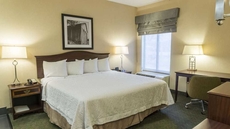 Hampton Inn New Philadelphia