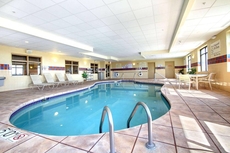 Hampton Suites West Bend