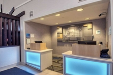 Holiday Inn Express Hotel & Suites Oshkosh, an IHG Hotel