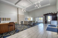 Holiday Inn Express Hotel & Suites Oshkosh, an IHG Hotel