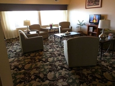 Marshfield Inn & Suites