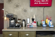 Red Roof Inn Vermillion