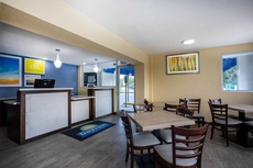 Days Inn by Wyndham Apopka/Orlando