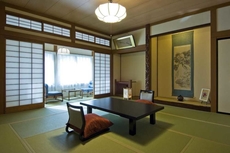 Kusatsu Onsen EKINARIYA RYOKAN