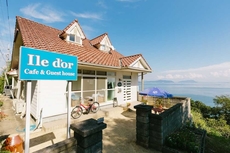 Ile d’or Cafe & Guest house