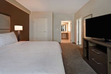 Homewood Suites by Hilton Orlando at Flamingo Crossings