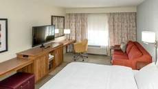 Hampton Inn & Suites Gilroy