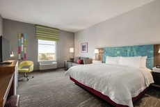 Hampton Inn Brooklyn Park