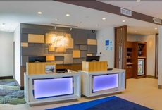 Holiday Inn Express & Suites Detroit North - Roseville, an IHG Hotel