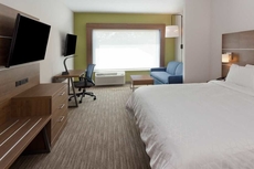 Holiday Inn Express & Suites Fayetteville, an IHG Hotel