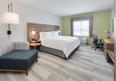 Holiday Inn Express & Suites Plano - The Colony, an IHG Hotel