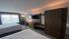 Holiday Inn Express & Suites Somerset Central, an IHG Hotel