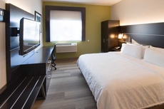 Holiday Inn Express & Suites Worthington, an IHG Hotel