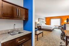 Holiday Inn Express Hotel & Suites Albert Lea - I-35, an IHG Hotel