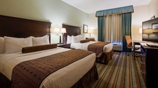 Best Western Plus Chain of Lakes Inn & Suites