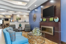 Best Western Plus Longhorn Inn & Suites