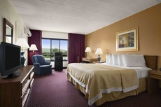 Ramada by Wyndham Pittsburgh/New Stanton