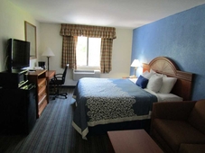 Days Inn by Wyndham Runnemede Philadelphia Area