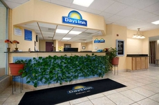 Days Inn by Wyndham Shelby