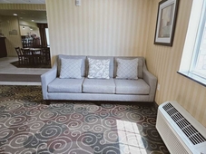 Cobblestone Inn & Suites - Bloomfield