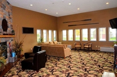 Cobblestone Inn and Suites - Lake View