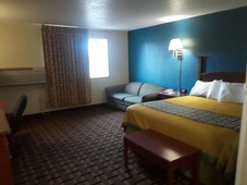 Faribault Hometown Inn & Suites