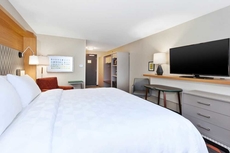 Holiday Inn & Suites Toledo Southwest - Perrysburg by IHG