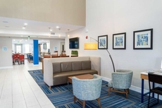 Holiday Inn Express & Suites Lake Forest, an IHG Hotel