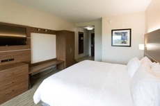 Holiday Inn Express Hotel & Suites Lexington NW-The Vineyard, an IHG Hotel