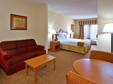 Holiday Inn Express Hotel & Suites Spring Hill, an IHG Hotel