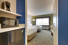 Holiday Inn Express and Suites-Elizabethtown North, an IHG Hotel