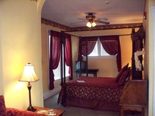 Inn at 835 Boutique Hotel