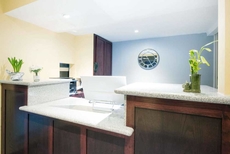 Executive Inn and Kitchenette Suites