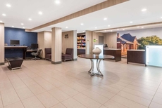 La Quinta Inn & Suites by Wyndham Aberdeen-APG