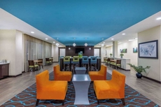 La Quinta Inn & Suites by Wyndham Artesia