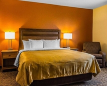 MainStay Suites Watford City - Event Center