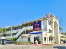 Motel 6 Bellflower, CA - Los Angeles