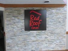 Red Roof Inn Cloverdale