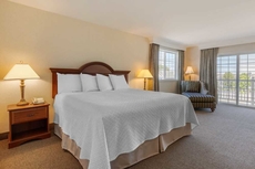 Ogunquit Hotel & Suites