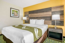 Quality Inn & Suites Leesburg Chain of Lakes