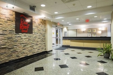 Red Roof Inn & Suites Philadelphia - Bellmawr