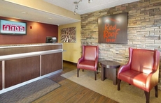 Red Roof Inn Detroit - Roseville/ St Clair Shores