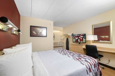 Red Roof Inn Detroit - Roseville/ St Clair Shores