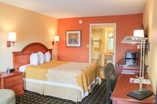 Rose Garden Inn & Suites